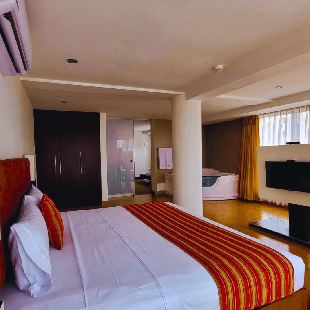 Hotel Allpa & Lima